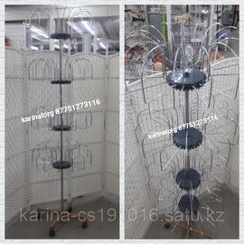 Стойка для демонстрации головных уборов