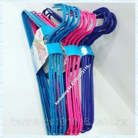 Плечики металлические цветные косичка