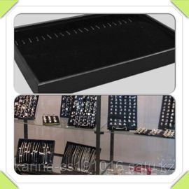 Бижутерия , бархатный черный чемодан  для цепочек