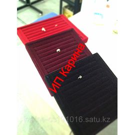 Бижутерии , бархатный черный чемодан для колец