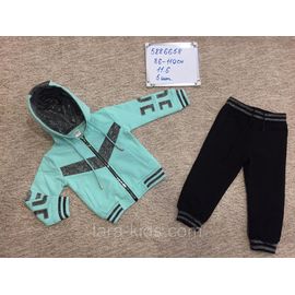 Спортивный костюм для девочек.