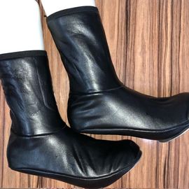 Высокие носки под кожу