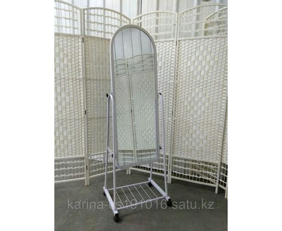 Зеркало широкое белый цвет на колесиках