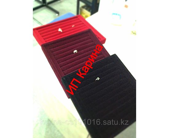 Бижутерии , бархатный черный чемодан для колец