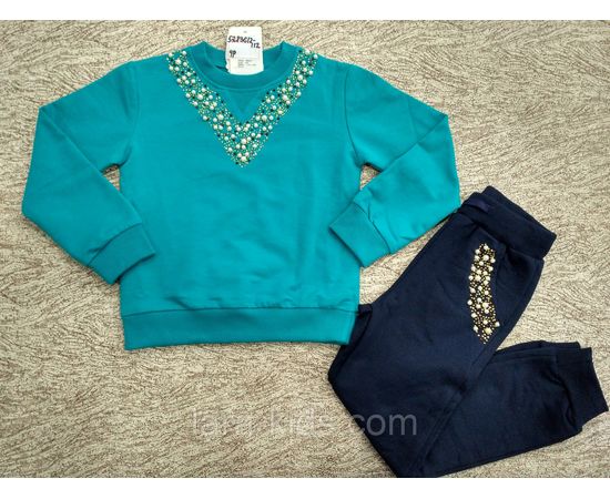 Спортивные костюмы