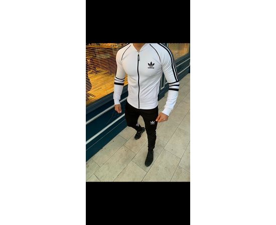 спортивный костюм Adidas